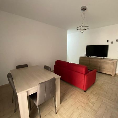 Amethyst Apartment Artena Bagian luar foto